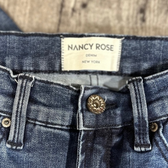 Nancy Rose Mia Ankle Fray Skinny Jeans [303] - Picture 8 of 10